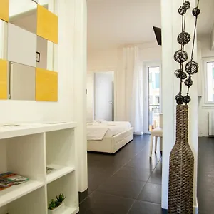 https://cristoforo-porta-ticinese-aparthotel-4pax-wifi.it-lombardy.com