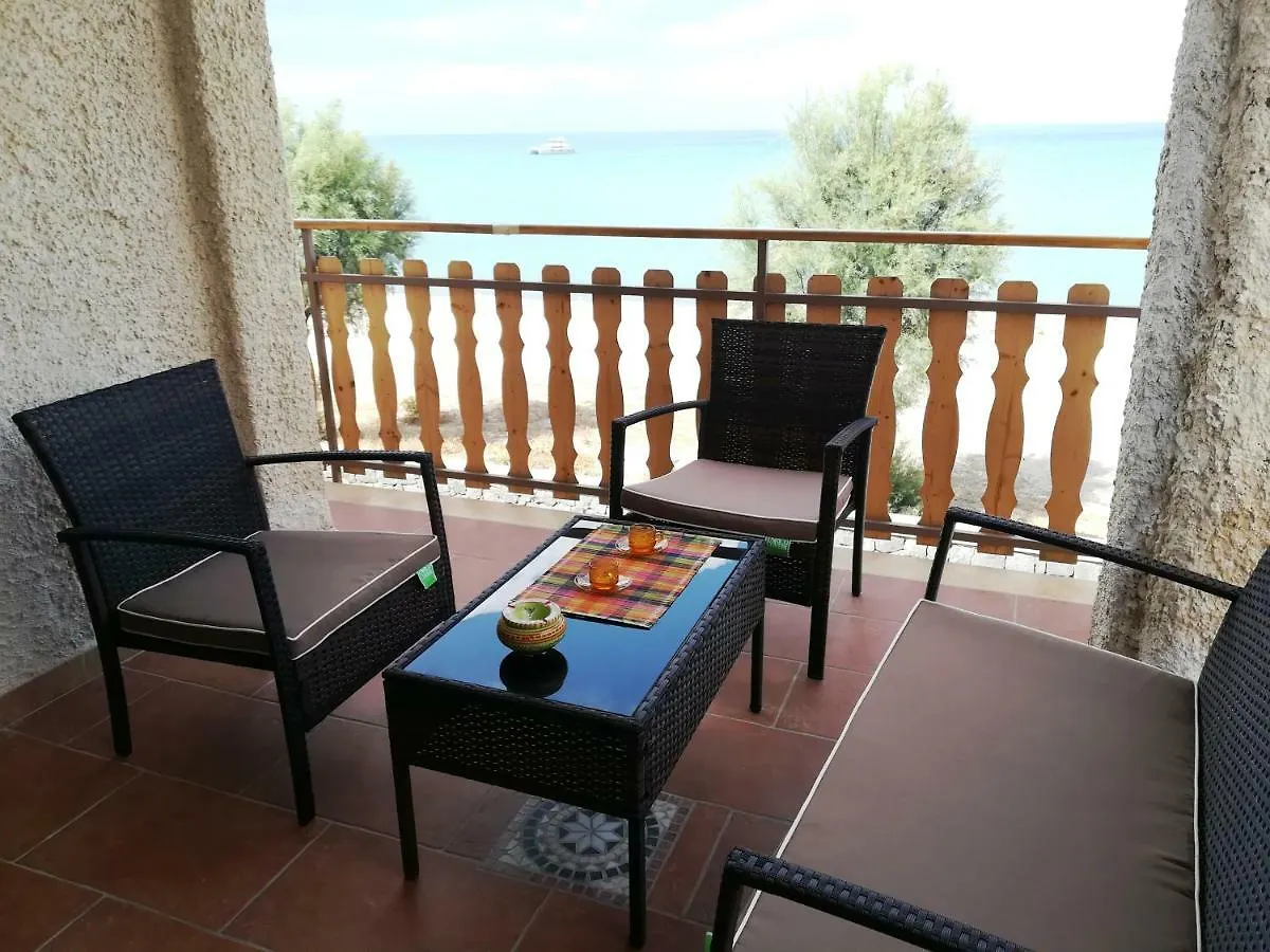 Noemi Holiday House Agnone Bagni 0*,  Itálie
